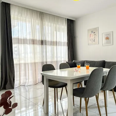Seaside Serenity * Durrës